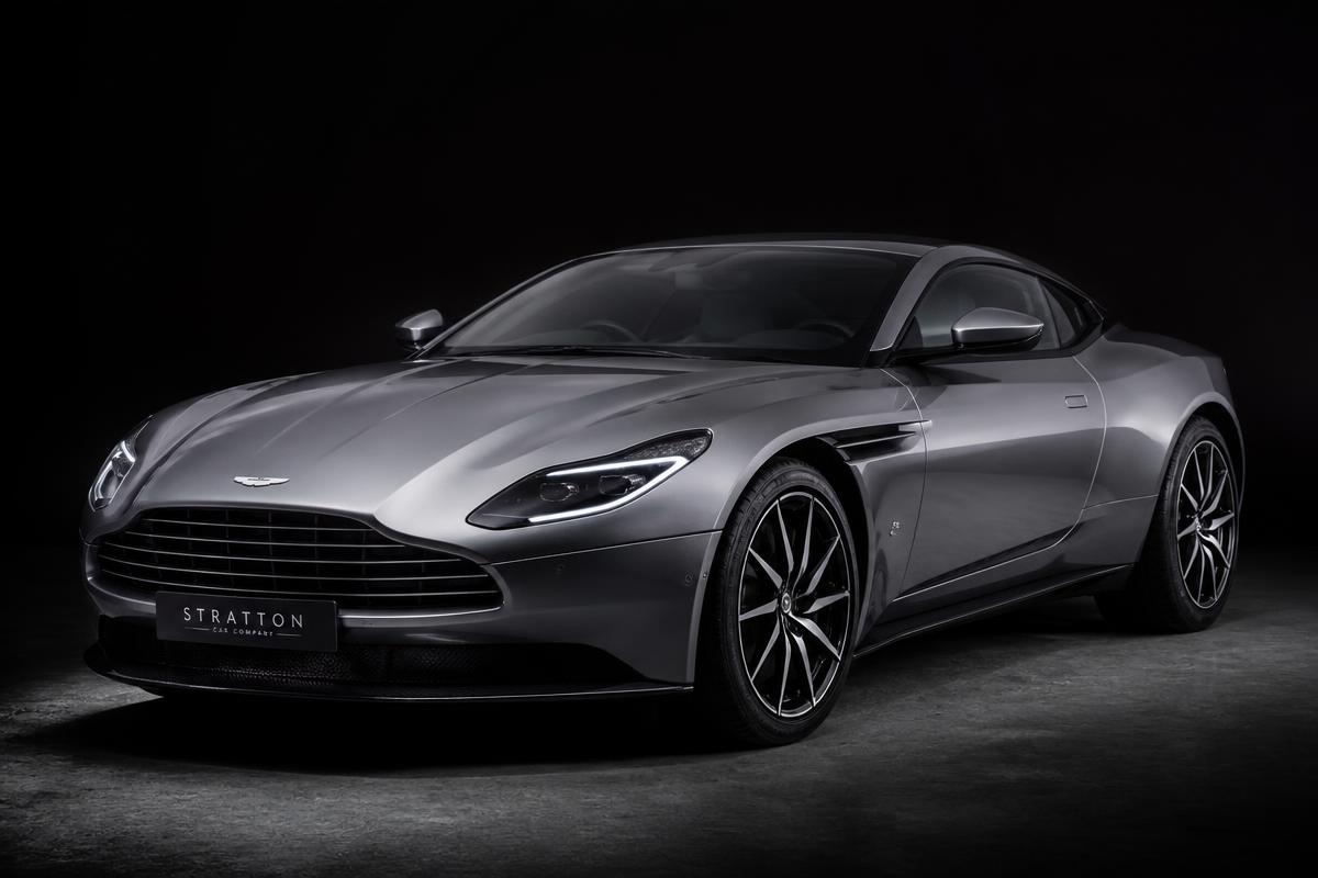 Aston Martin DB11