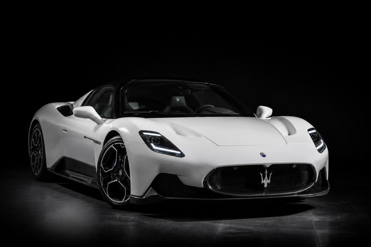 Maserati MC20